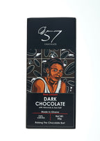 Tablette de chocolat noir 73% amandes et sel marin