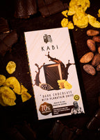 Tablette de chocolat noir 70% et éclats de banane plantain